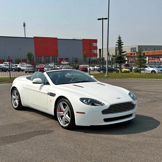 2011 Aston Martin Vantage - Image 1 of 1