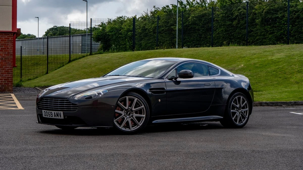 2011 Aston Martin V8 Vantage (2006-2017) - Image 15 of 30