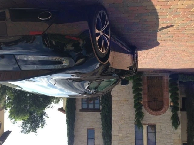 2011 Aston Martin Vantage - Image 2 of 4
