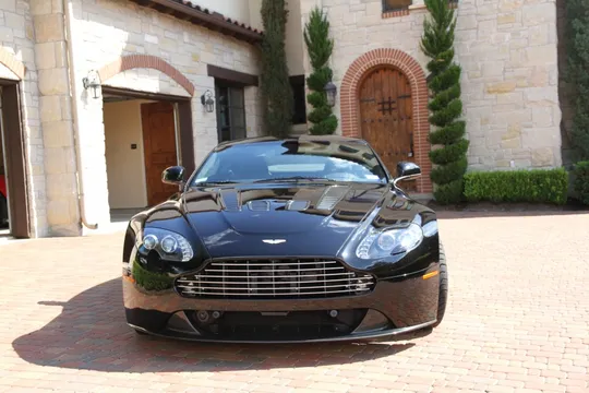 2011 Aston Martin Vantage V12 Carbon Black Edition