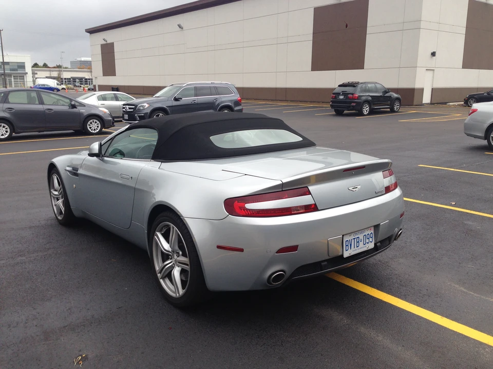 2011 Aston Martin V8 Vantage (2006-2017) - Image 4 of 5