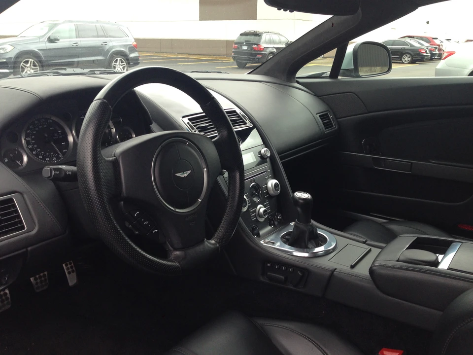 2011 Aston Martin V8 Vantage (2006-2017) - Image 5 of 5