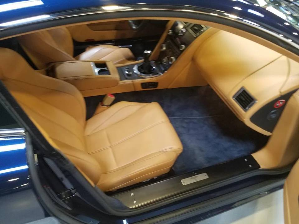 2011 Aston Martin V8 Vantage (2006-2017) - Image 3 of 4