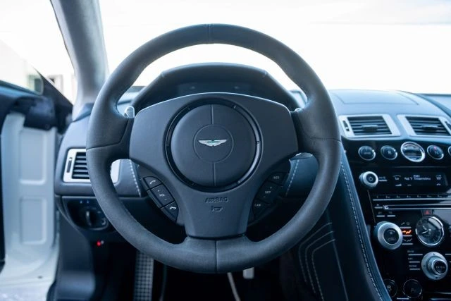 2011 Aston Martin V8 Vantage (2006-2017) - Image 2 of 14