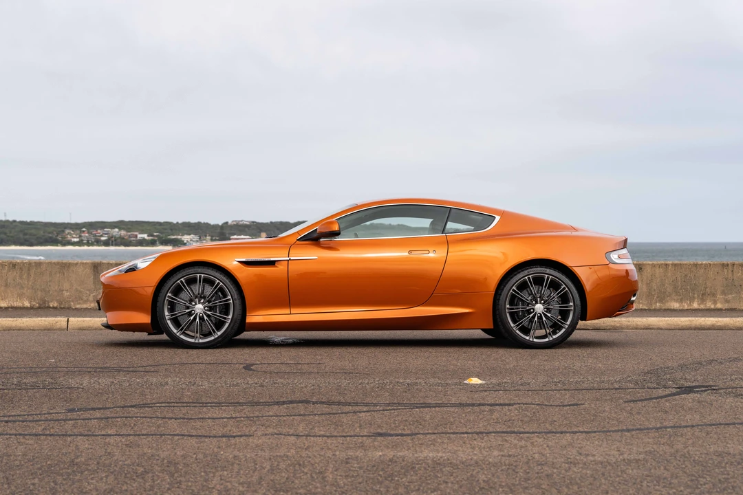 2011 Aston Martin Virage (2011-2012) - Image 4 of 31