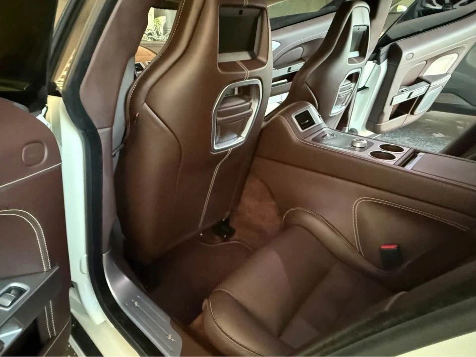 2011 Aston Martin Rapide - Image 19 of 20