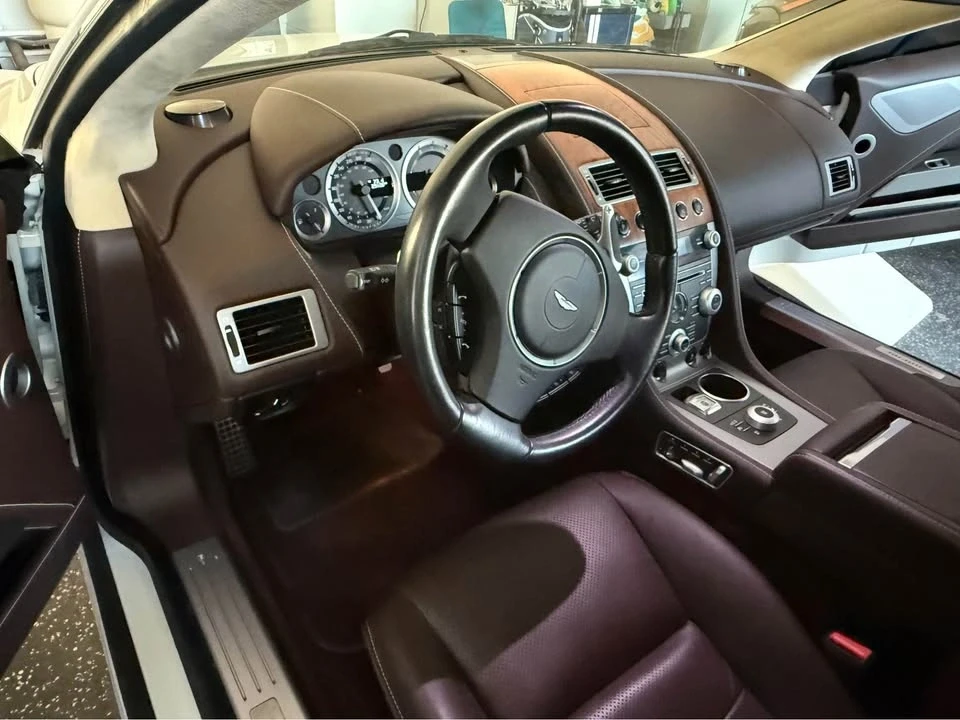 2011 Aston Martin Rapide - Image 11 of 20