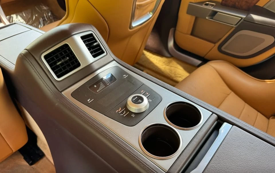2011 Aston Martin Rapide - Image 12 of 17