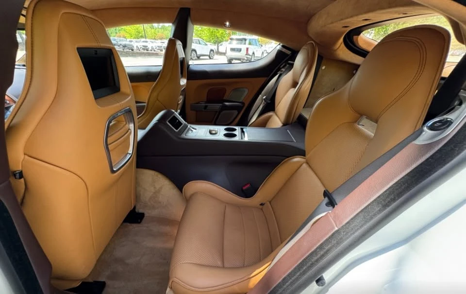 2011 Aston Martin Rapide - Image 11 of 17