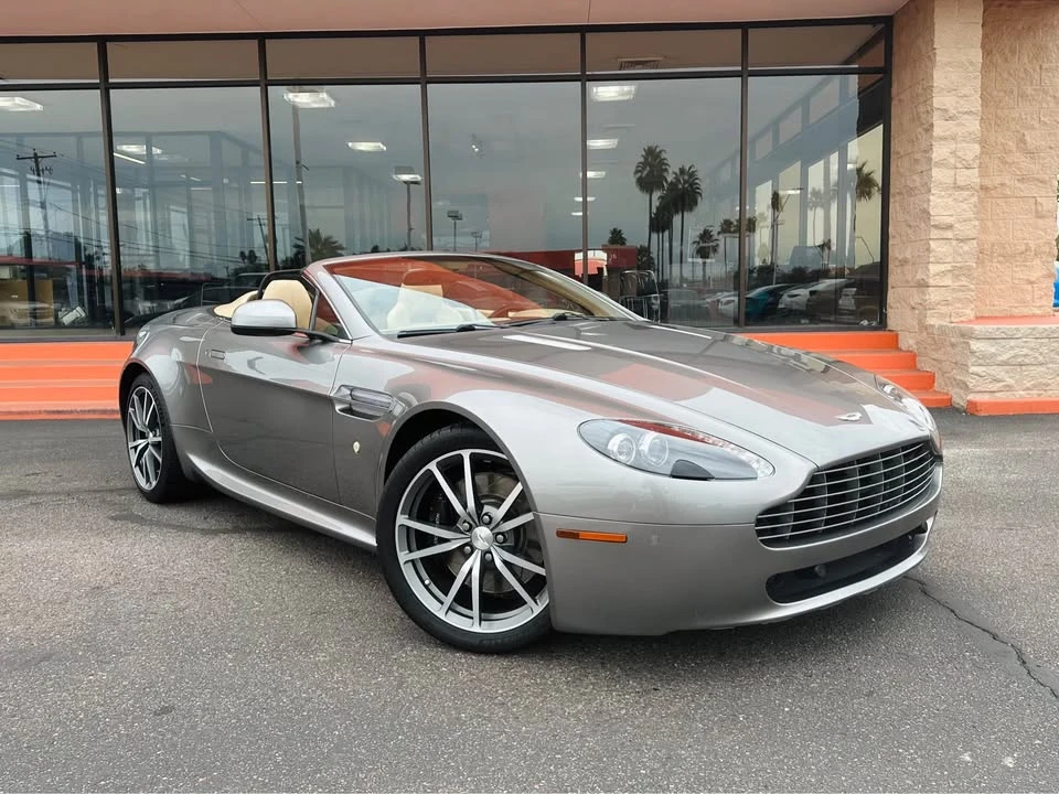 2011 Aston Martin V8 Vantage (2006-2017) - Image 14 of 19