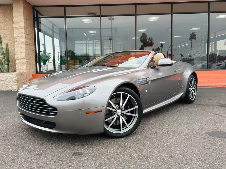 2011 Aston Martin V8 Vantage (2006-2017) - Image 12 of 19