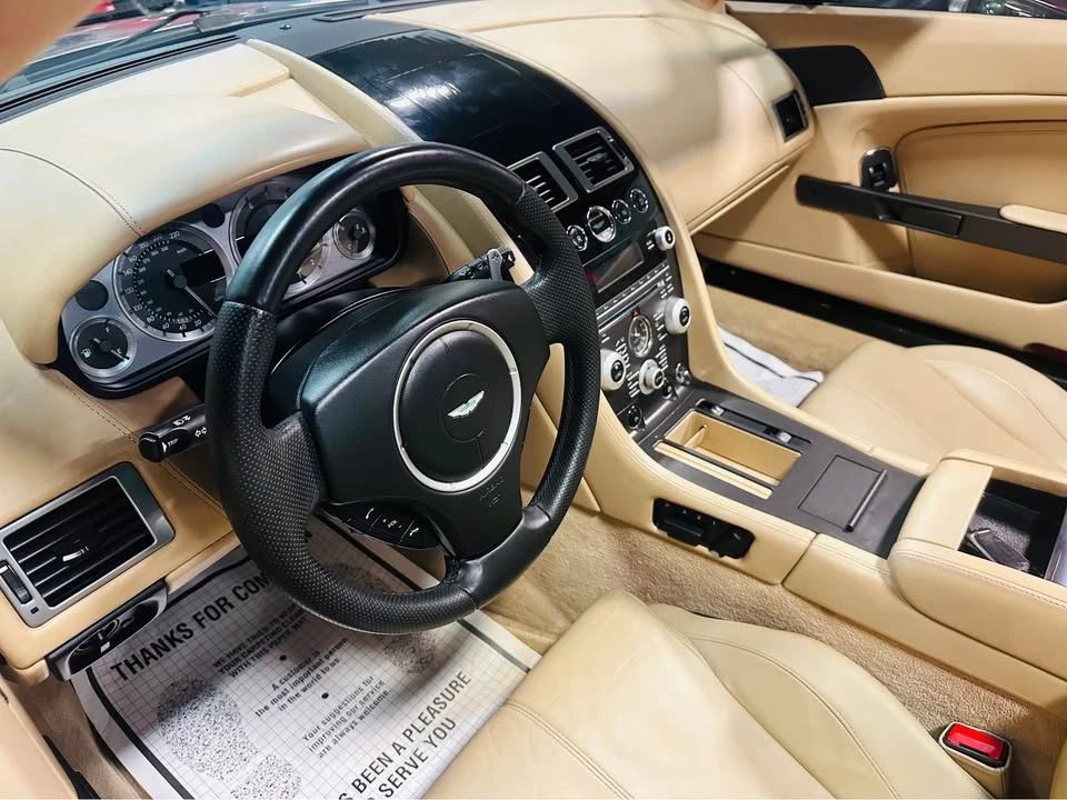2011 Aston Martin V8 Vantage (2006-2017) - Image 8 of 19