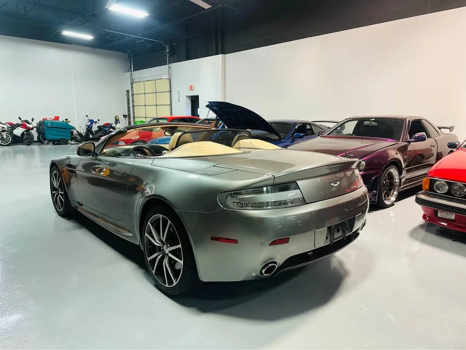 2011 Aston Martin V8 Vantage (2006-2017) - Image 5 of 19