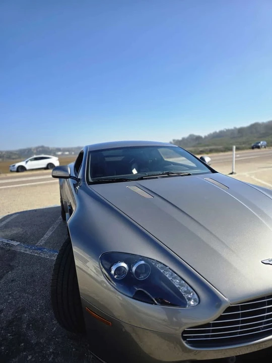 2011 Aston Martin V8 Vantage (2006-2017) - Image 5 of 10