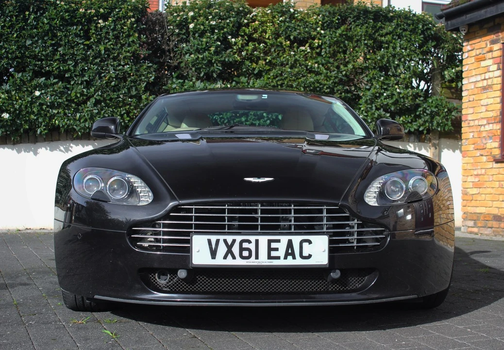 2011 Aston Martin V8 Vantage (2006-2017) - Image 28 of 30