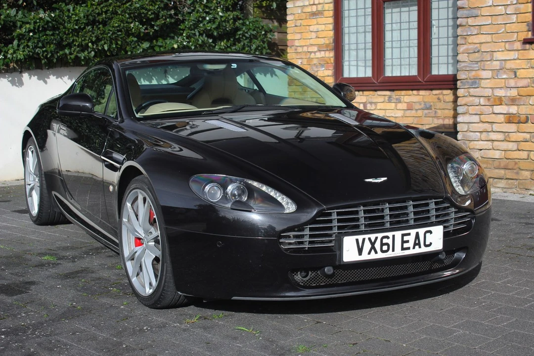 2011 Aston Martin V8 Vantage (2006-2017) - Image 26 of 30
