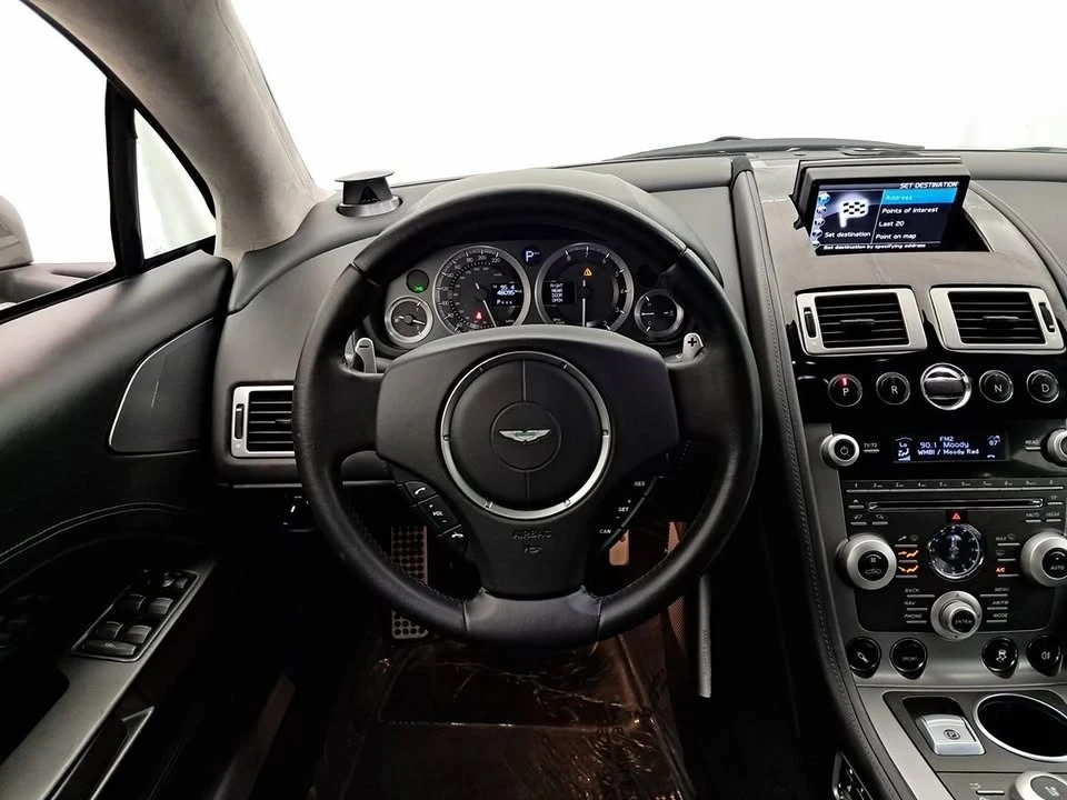 2011 Aston Martin Rapide - Image 11 of 17