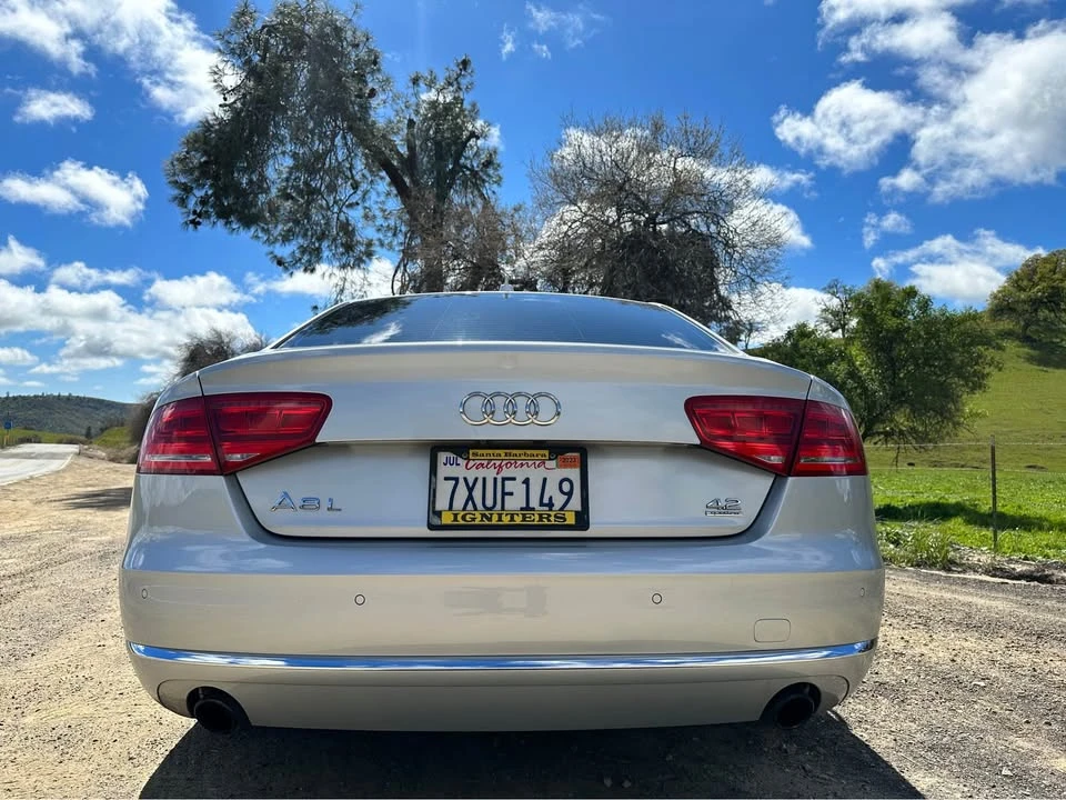 2011 Audi D4 A8 - Image 5 of 16