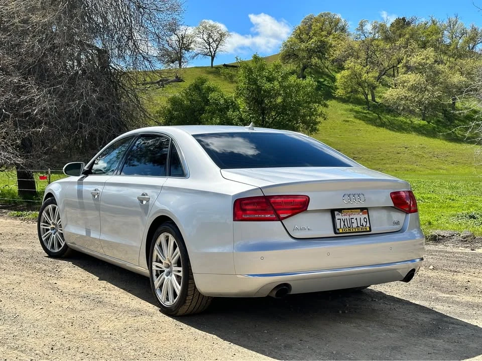 2011 Audi D4 A8 - Image 3 of 16
