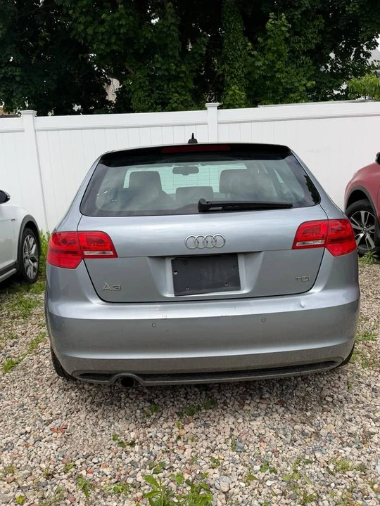 2011 Audi 8P A3 - Image 3 of 9