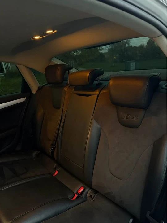 2011 Audi B8 A4 - Image 5 of 6