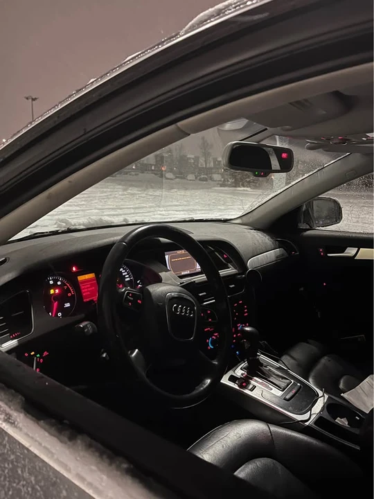 2011 Audi B8 A4 - Image 4 of 6