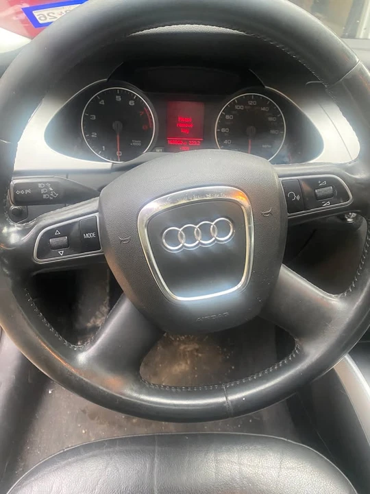 2011 Audi B8 A4 - Image 4 of 7