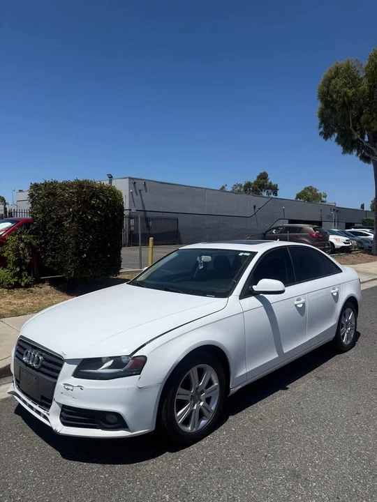 2011 Audi B8 A4 - Image 2 of 8