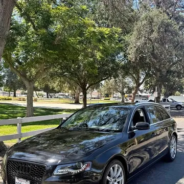 2011 Audi A4 2.0T Avant Quattro Wagon 4D