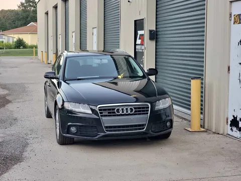 2011 Audi A4 2.0T Avant Quattro Wagon 4D