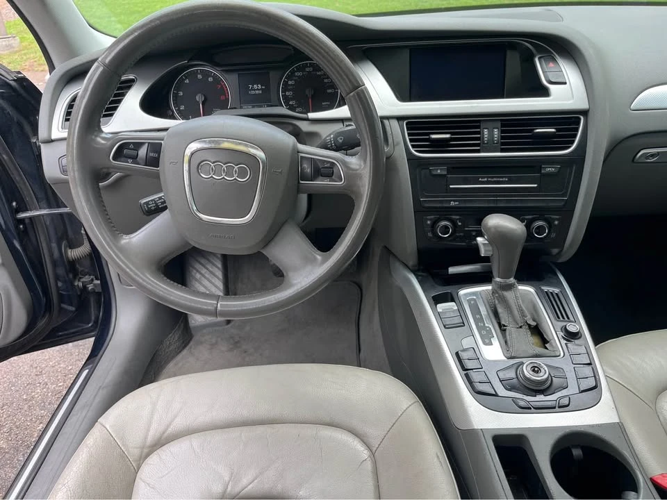 2011 Audi B8 A4 - Image 7 of 11