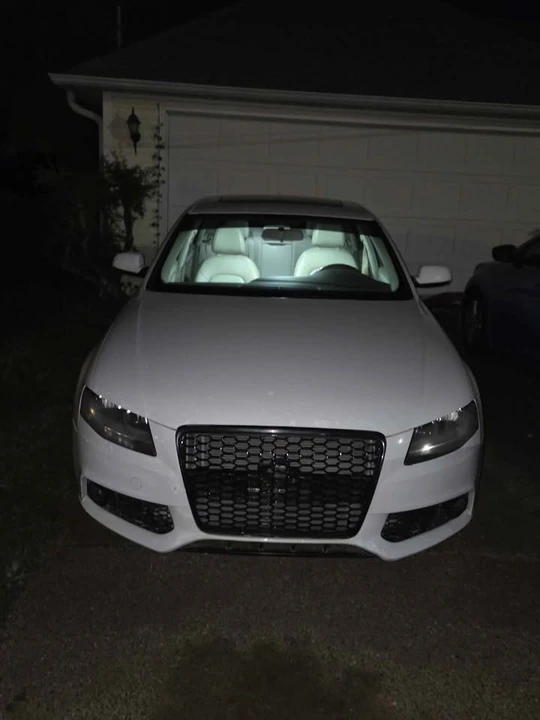 2011 Audi B8 A4 - Image 2 of 18