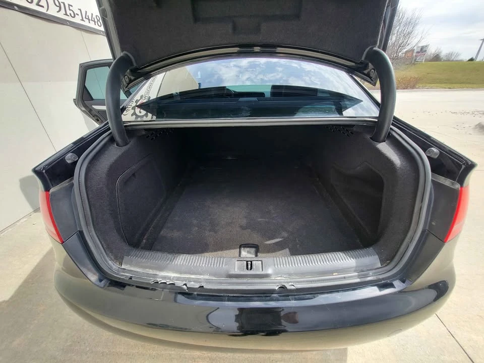 2011 Audi B8 A4 - Image 10 of 16