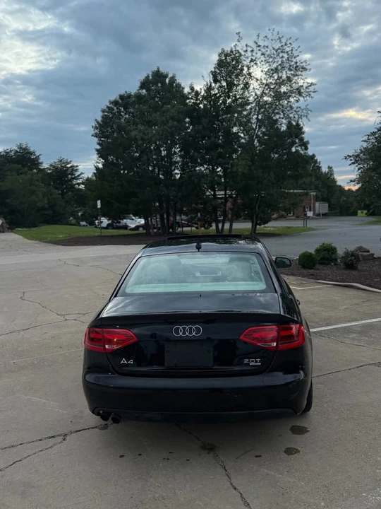 2011 Audi B8 A4 - Image 8 of 16