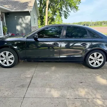 2011 Audi A4 2.0T Quattro Premium Sedan