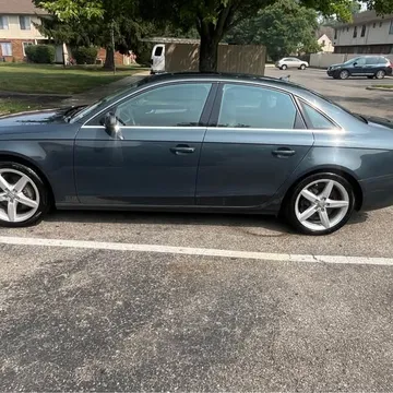 2011 Audi A4 2.0T Quattro Premium Sedan