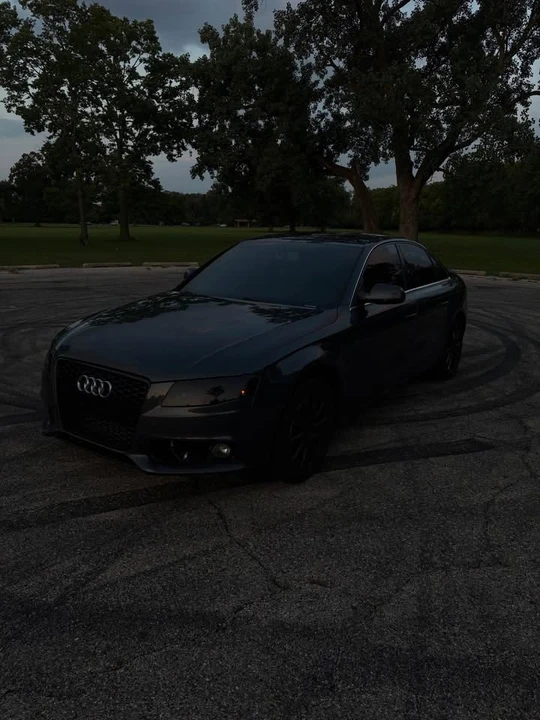 2011 Audi B8 A4 - Image 2 of 4