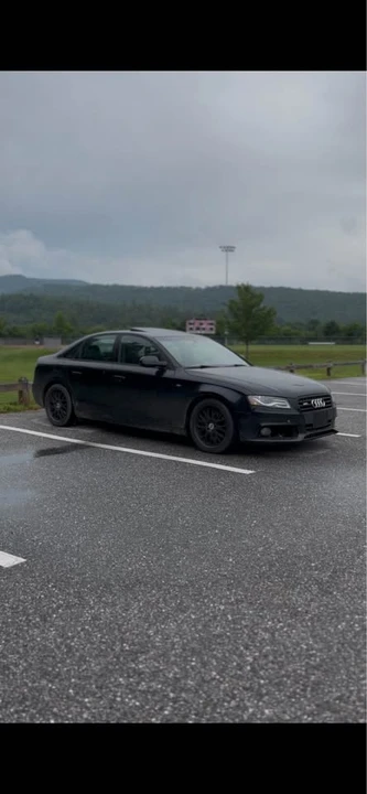 2011 Audi B8 A4 - Image 2 of 4