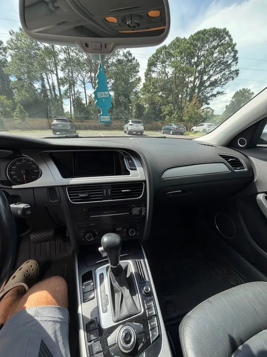 2011 Audi B8 A4 - Image 6 of 8