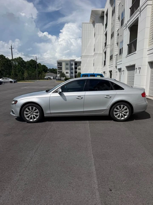 2011 Audi B8 A4 - Image 2 of 8
