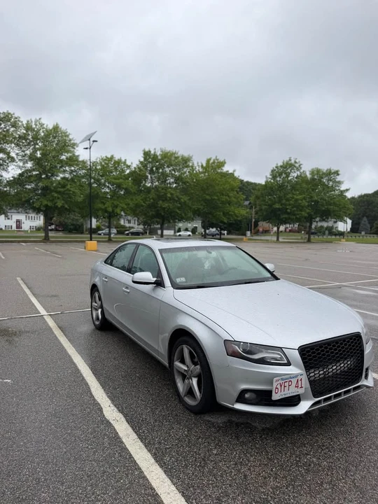 2011 Audi B8 A4 - Image 2 of 4
