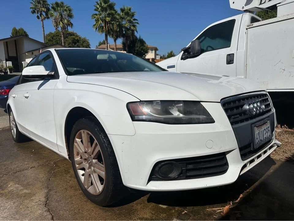 2011 Audi B8 A4 - Image 2 of 3