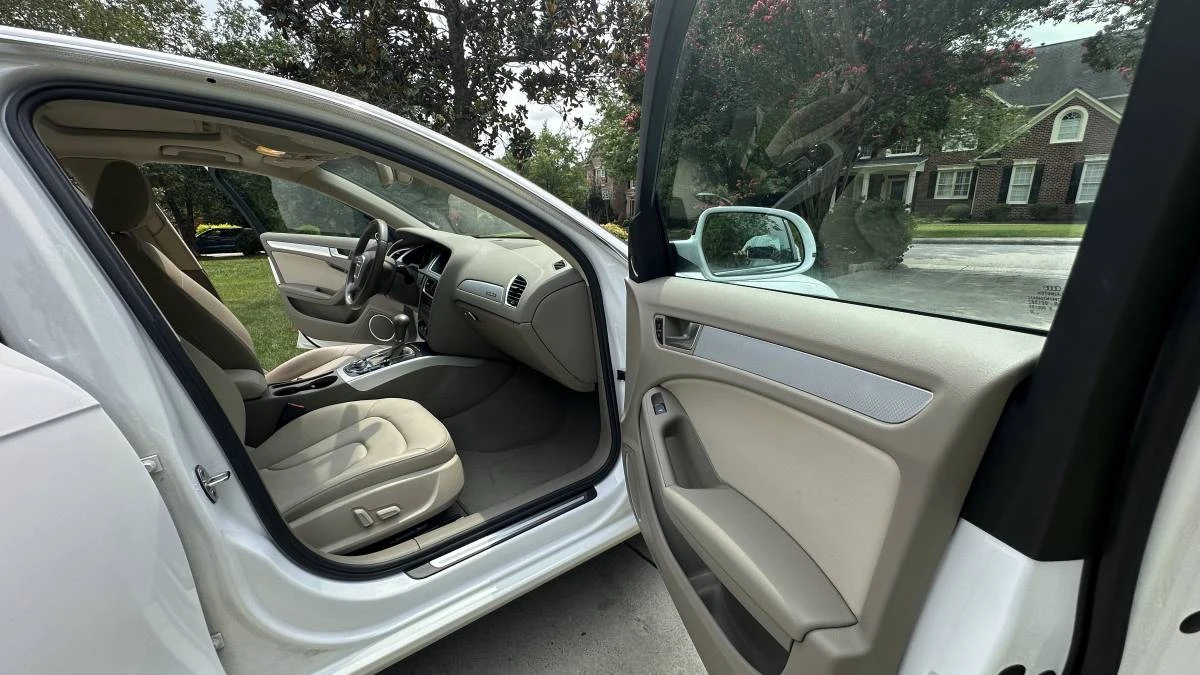 2011 Audi B8 A4 - Image 12 of 24