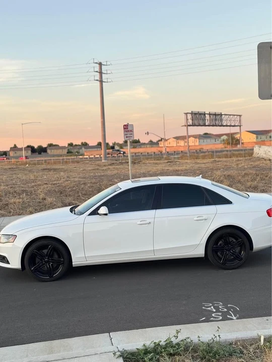 2011 Audi B8 A4 - Image 7 of 17