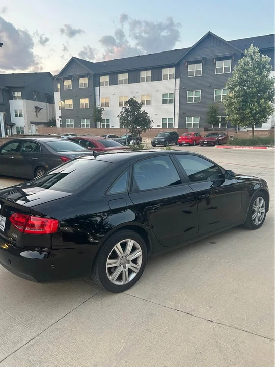 2011 Audi B8 A4 - Image 2 of 2