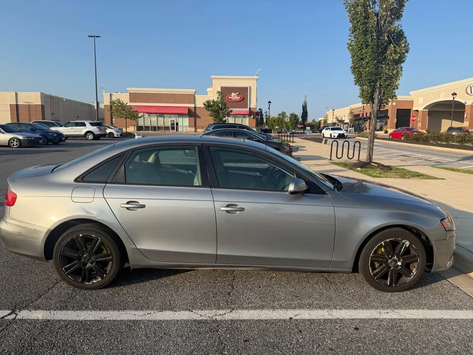 2011 Audi B8 A4 - Image 2 of 5