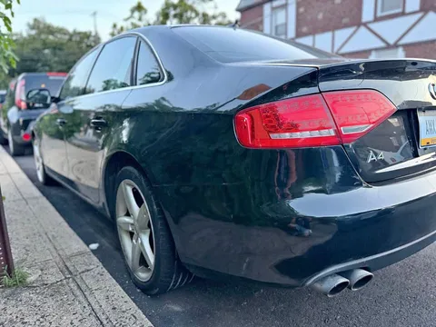 2011 Audi A4 2.0T Sedan 4D