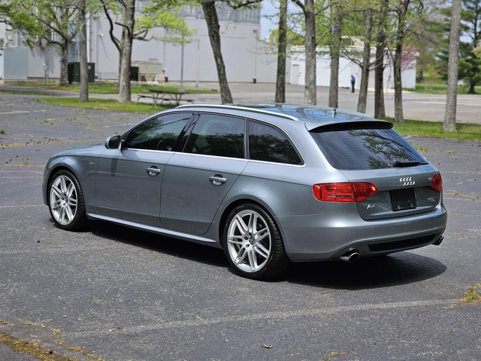 2011 Audi B8 A4 - Image 4 of 31
