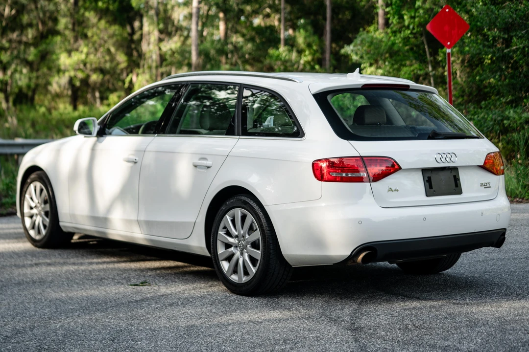 2011 Audi B8 A4 - Image 4 of 31