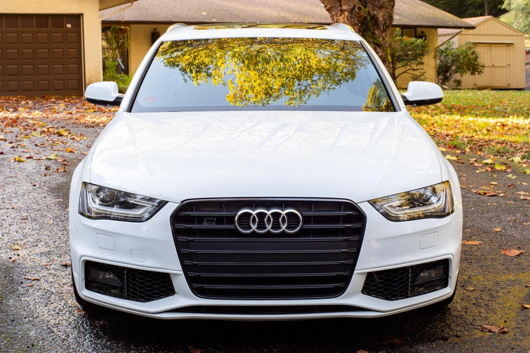2011 Audi B8 A4 - Image 2 of 31